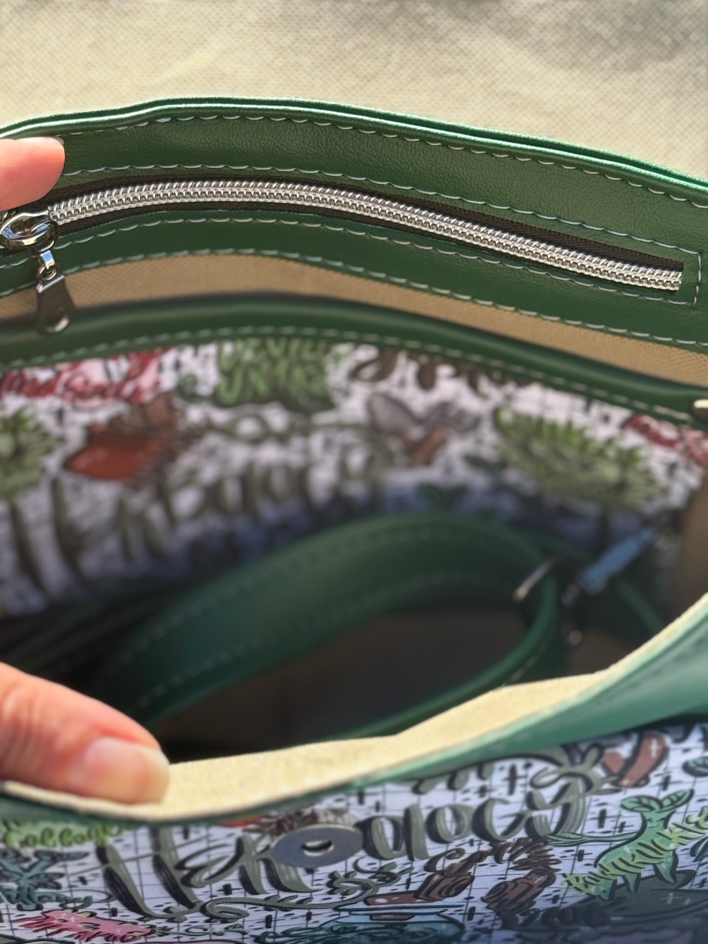 HP Brontide Crossbody