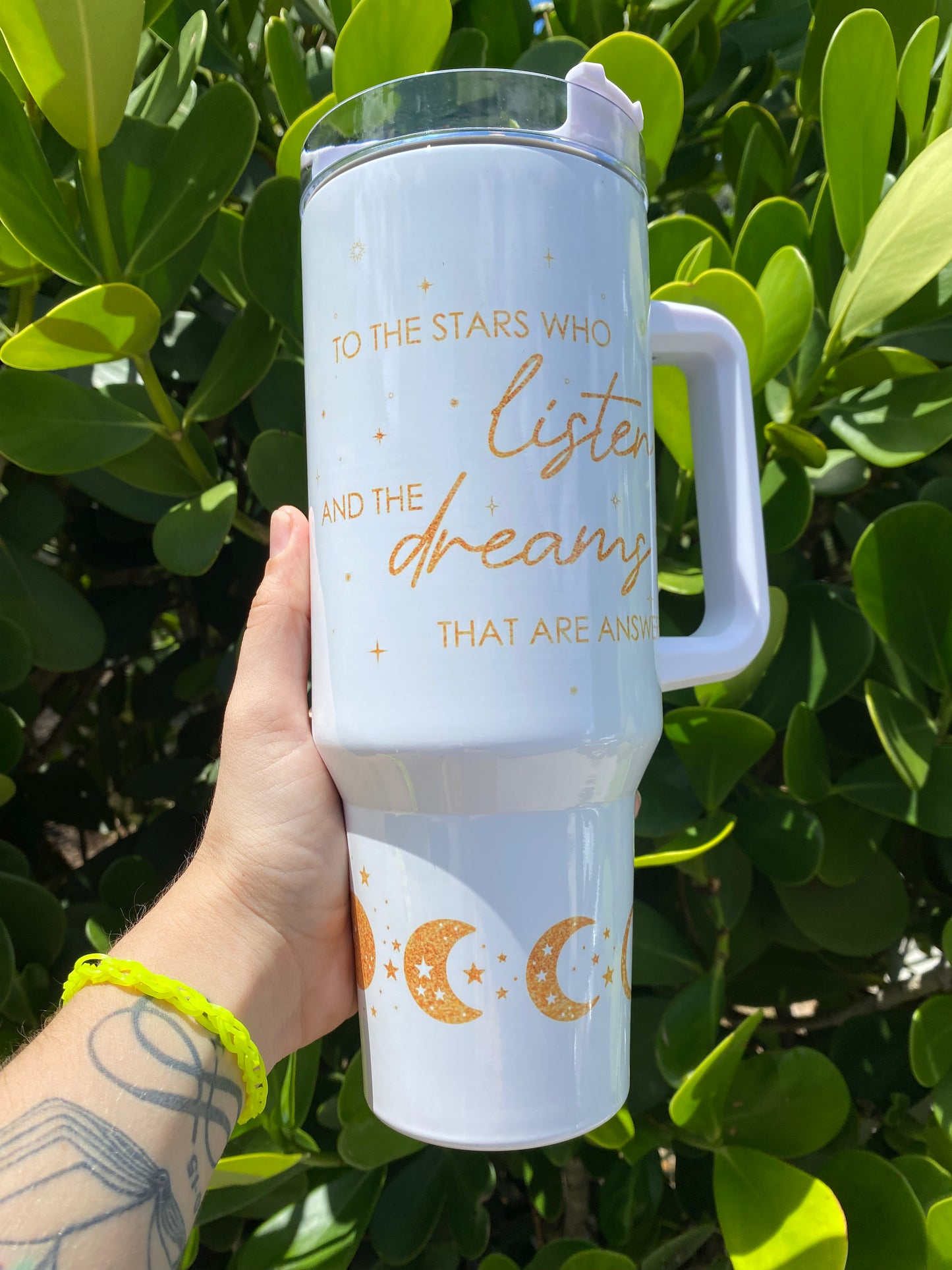 40oz “ACOTAR” Officially Licensed quencher handled tumbler